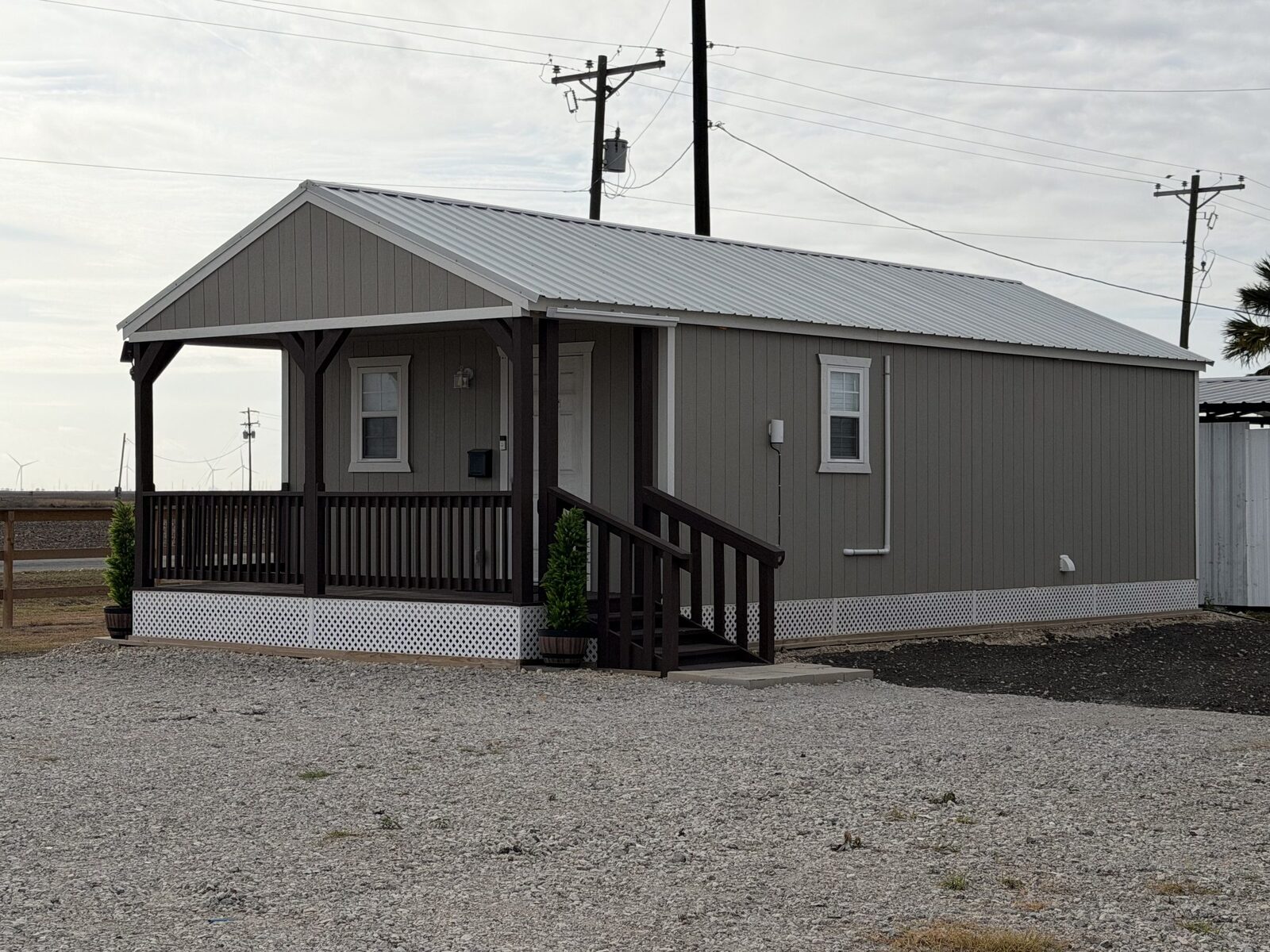 Sheridan furnished one-bedroom cabin