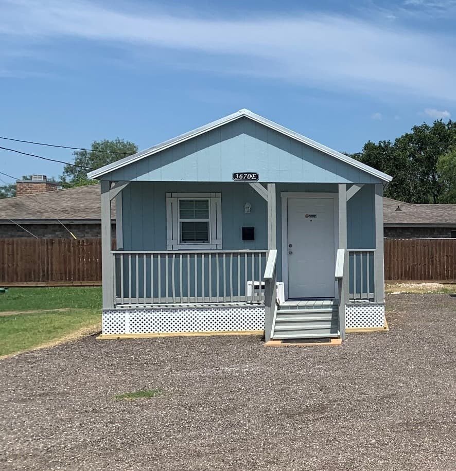 Lakeside Lodge furnished one-bedroom cabin